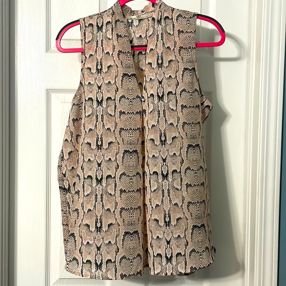 Dex sleeveless blouse, Large